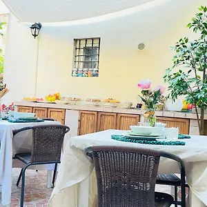 bb-la-bella-lucca.it-tuscanyhotel.com/